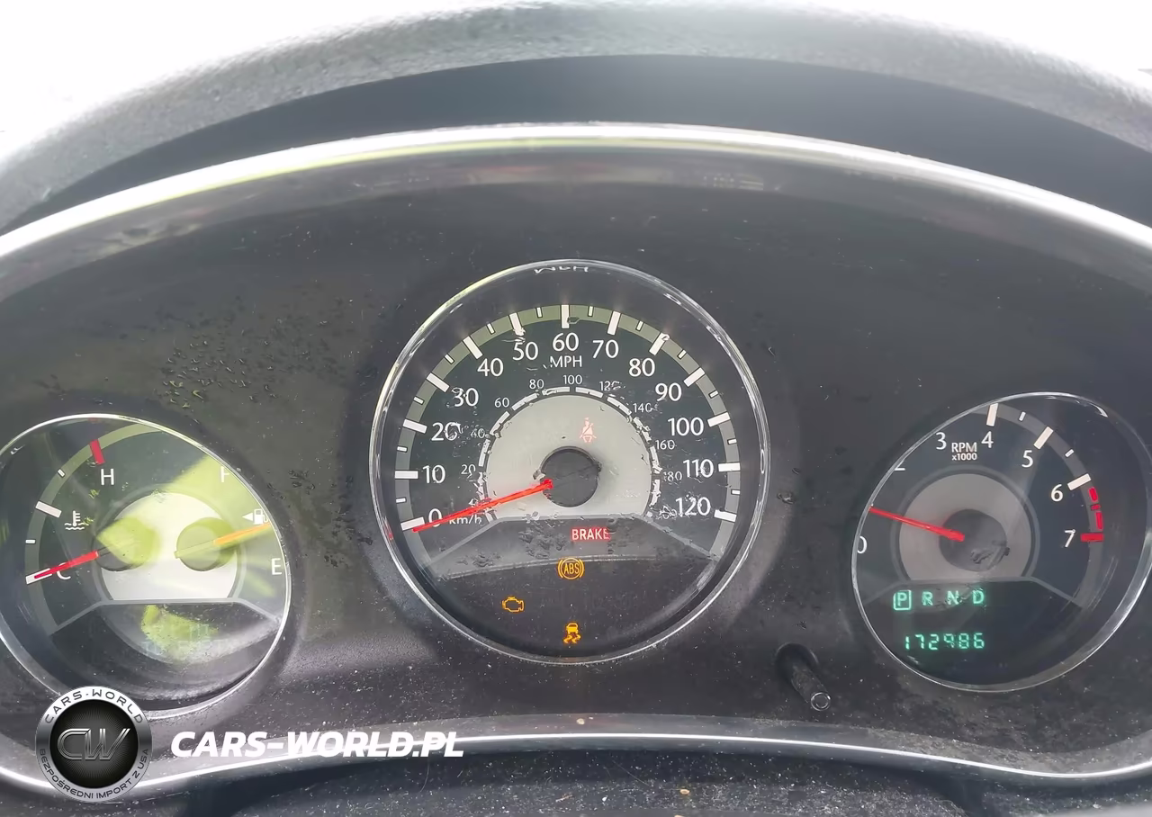 2014 Chrysler 200 Limited VIN:1C3CCBCG8EN192842 - 7