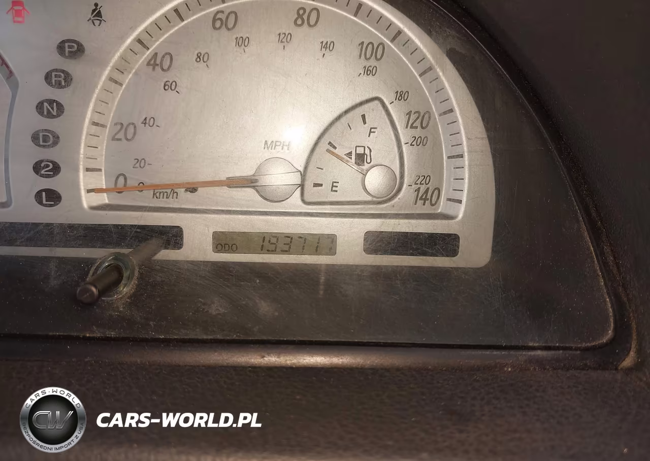 2002 Toyota Camry Se VIN:JTDBE32K820023524 - 7
