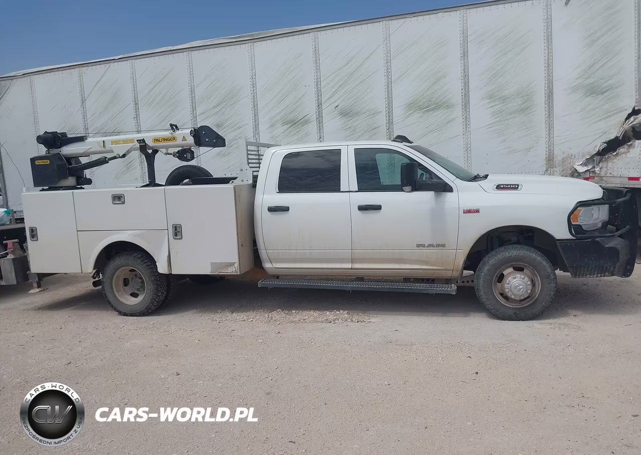2022 Ram 3500 Chassis Tradesman-Slt-Laramie-Limited VIN:3C7WRTCJ3NG200141 - 13