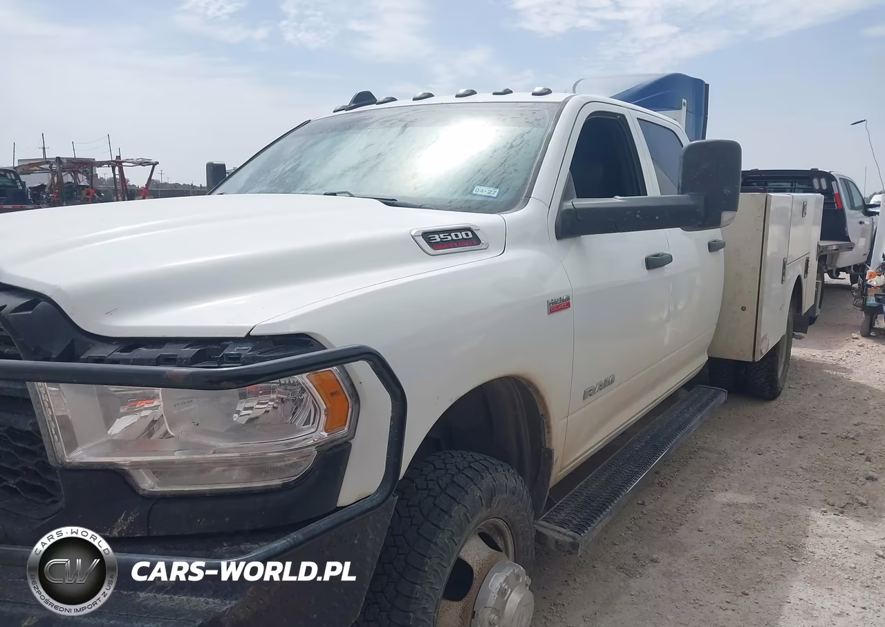 2022 Ram 3500 Chassis Tradesman-Slt-Laramie-Limited VIN:3C7WRTCJ3NG200141 - 14