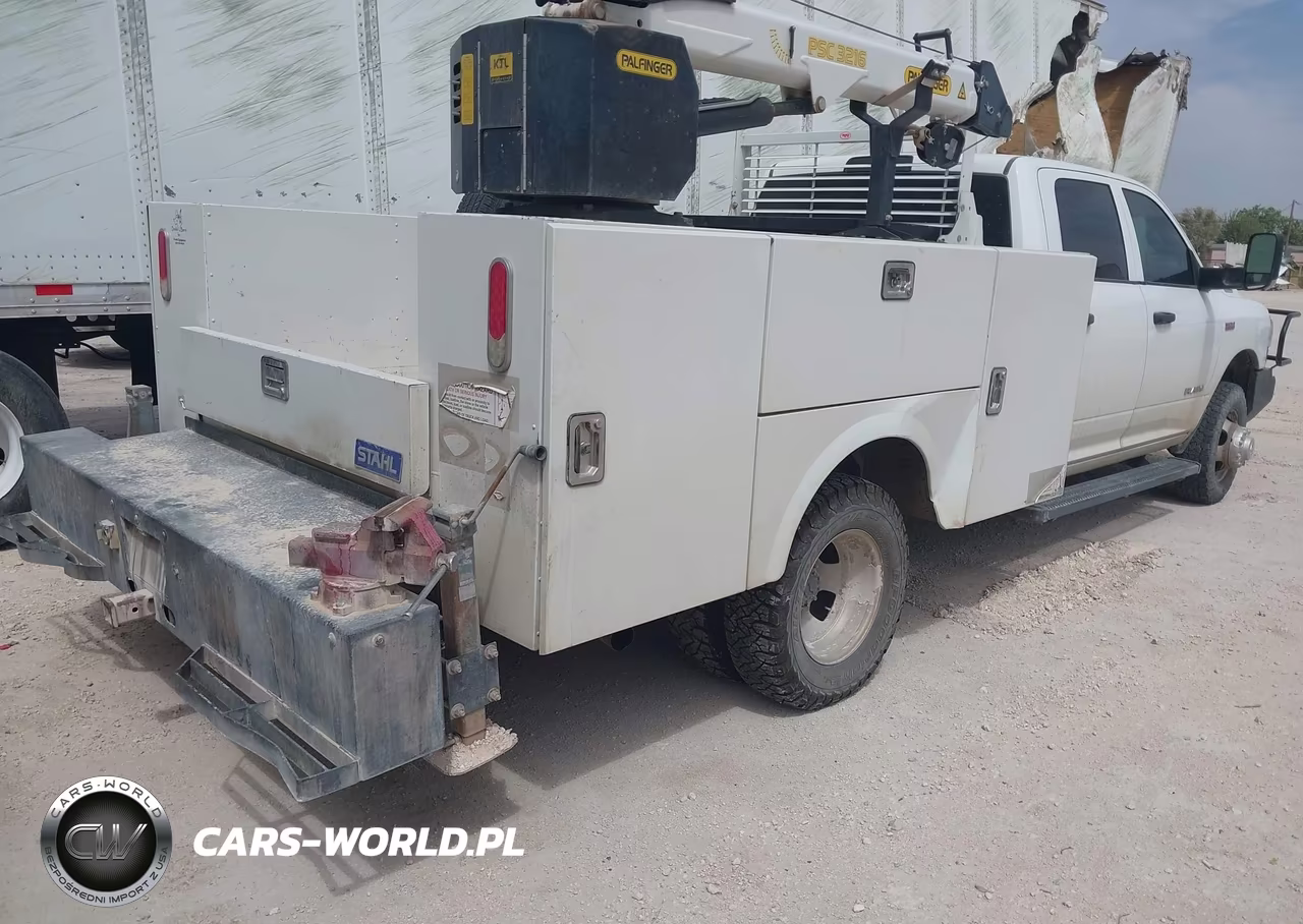 2022 Ram 3500 Chassis Tradesman-Slt-Laramie-Limited VIN:3C7WRTCJ3NG200141 - 4