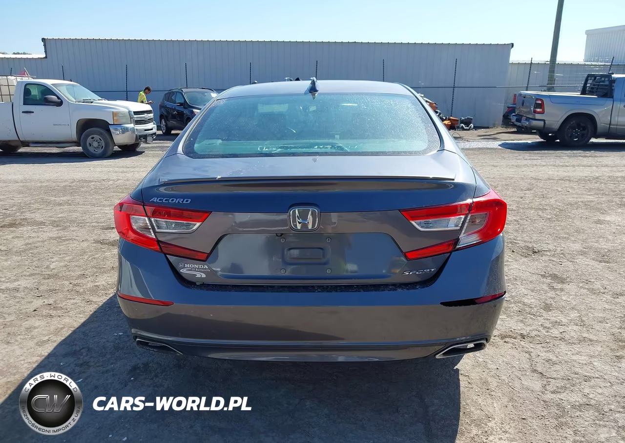 2018 Honda Accord Sport VIN:1HGCV1F32JA097981 - 16