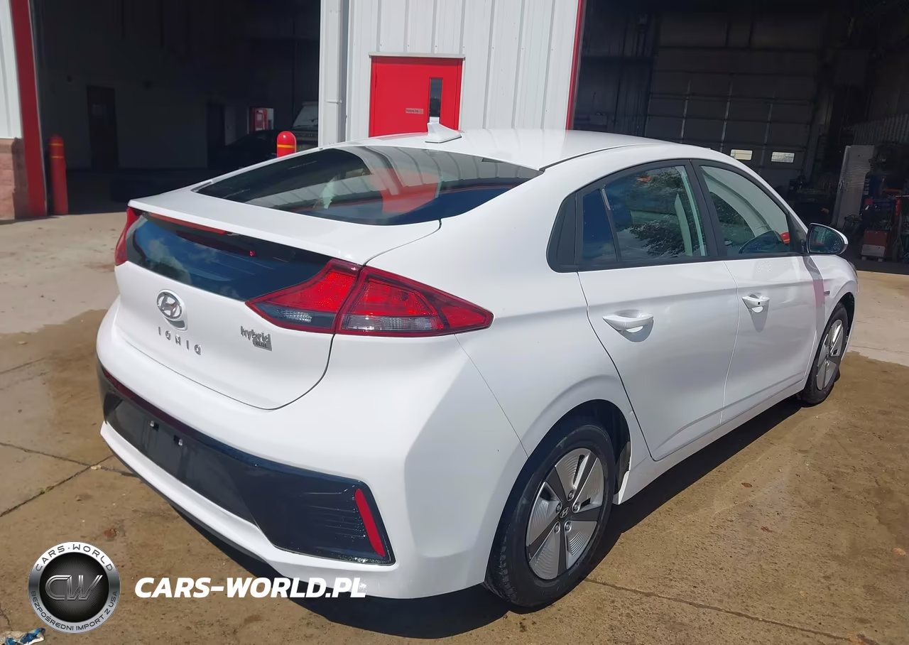 2019 Hyundai Ioniq Hybrid Blue VIN:KMHC65LC4KU106926 - 4