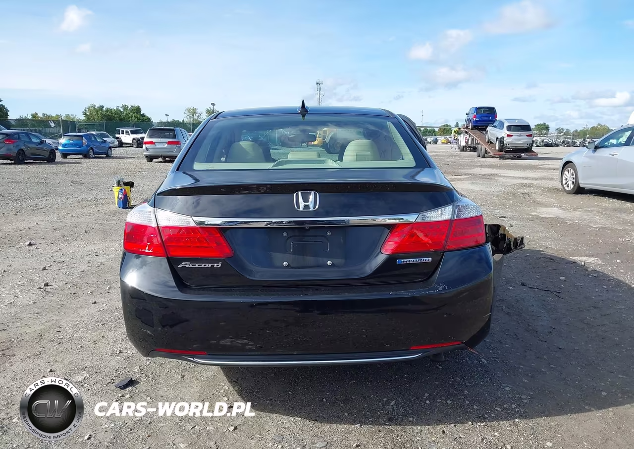 2015 Honda Accord Hybrid Ex-L VIN:1HGCR6F57FA008710 - 16