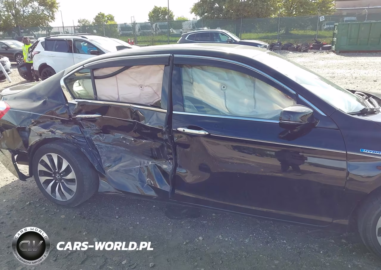 2015 Honda Accord Hybrid Ex-L VIN:1HGCR6F57FA008710 - 6