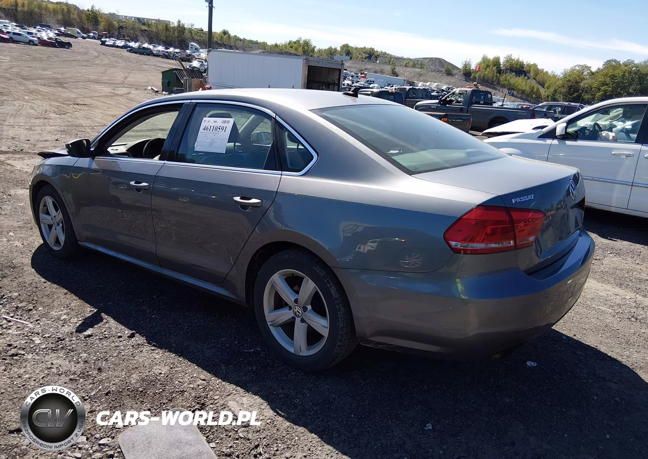 2015 Volkswagen Passat 1.8T Limited Edition VIN:1VWAT7A31FC089241 - 3