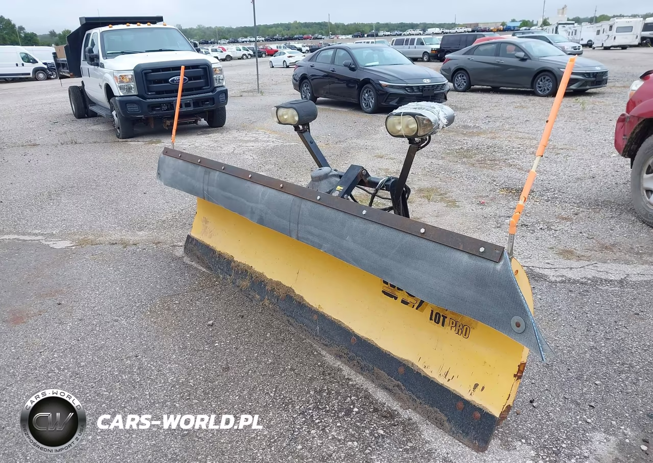 2016 Ford F-350 Chassis Xl VIN:1FD8W3HT9GEC75621 - 12