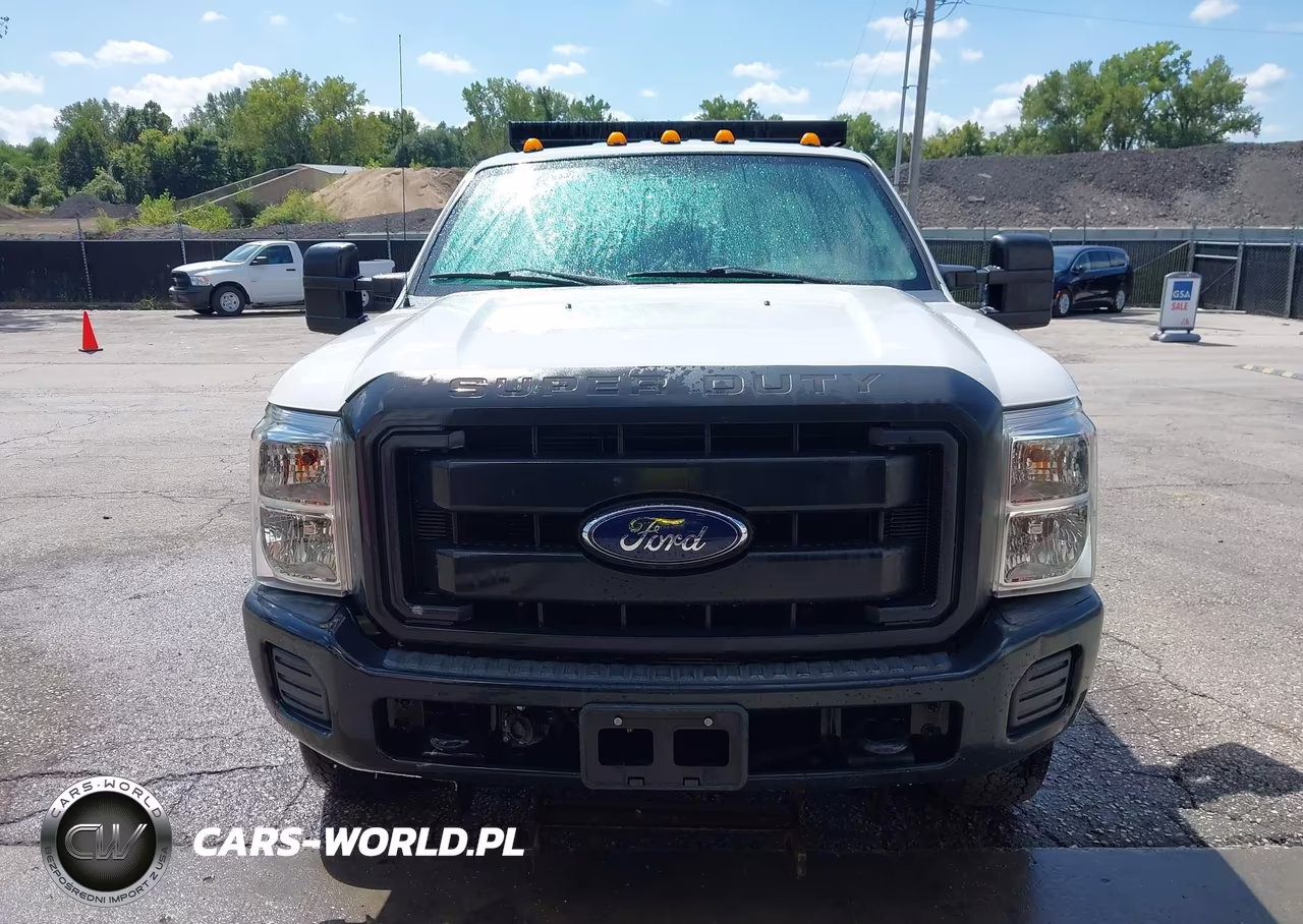 2016 Ford F-350 Chassis Xl VIN:1FD8W3HT9GEC75621 - 18