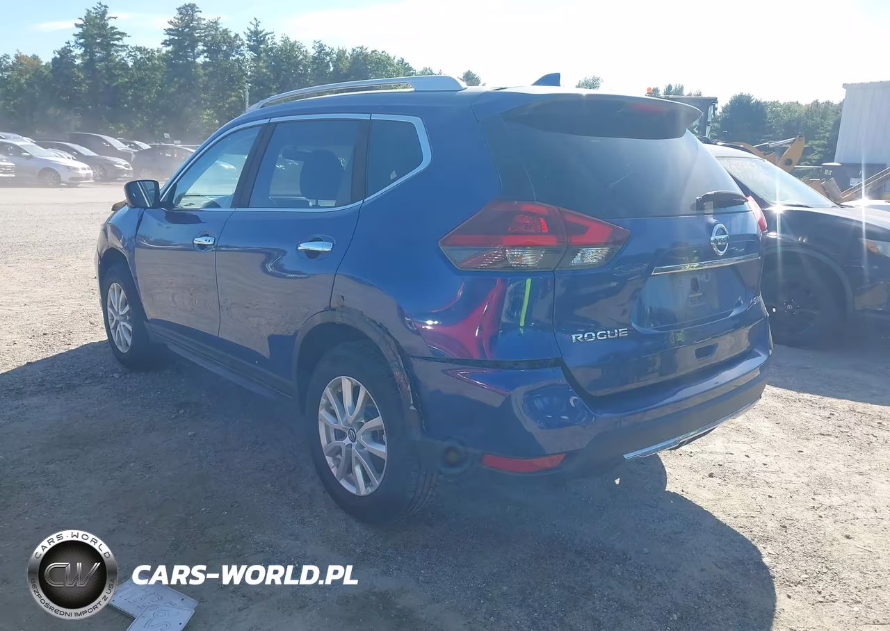 2018 Nissan Rogue Sv VIN:JN8AT2MV8JW303219 - 3