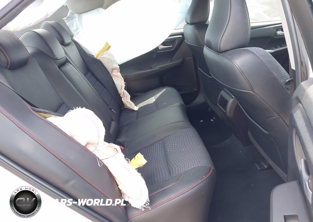 2015 Toyota Camry Se VIN:4T1BF1FKXFU063917 - 8