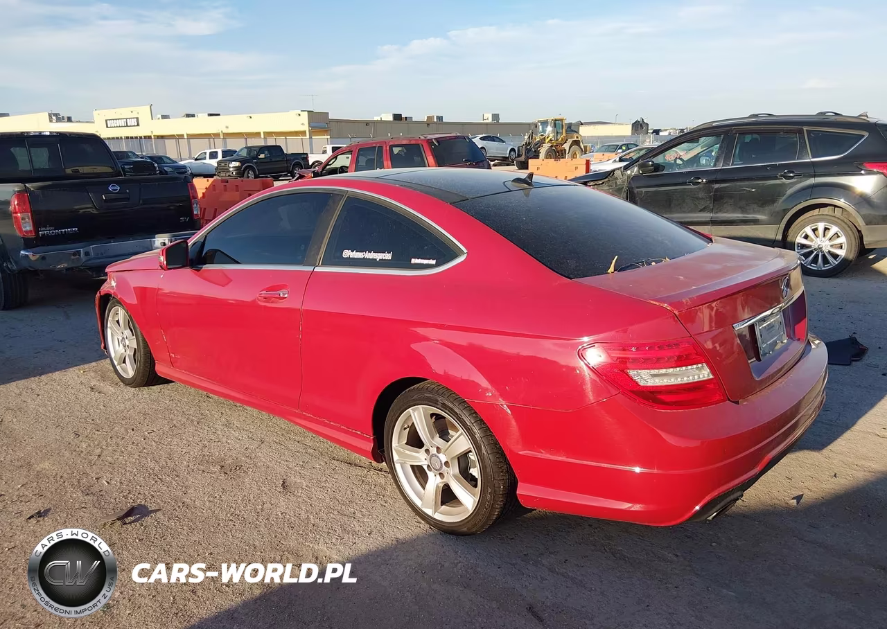 2013 Mercedes-Benz C 250 VIN:WDDGJ4HB9DF977803 - 3