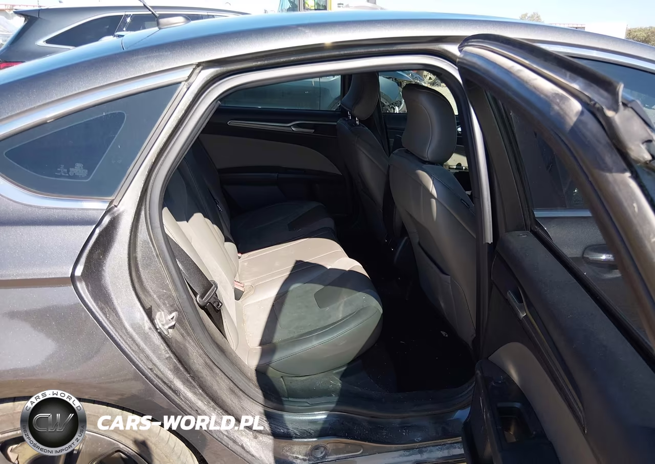 2017 Ford Fusion Sport VIN:3FA6P0VP8HR220659 - 8