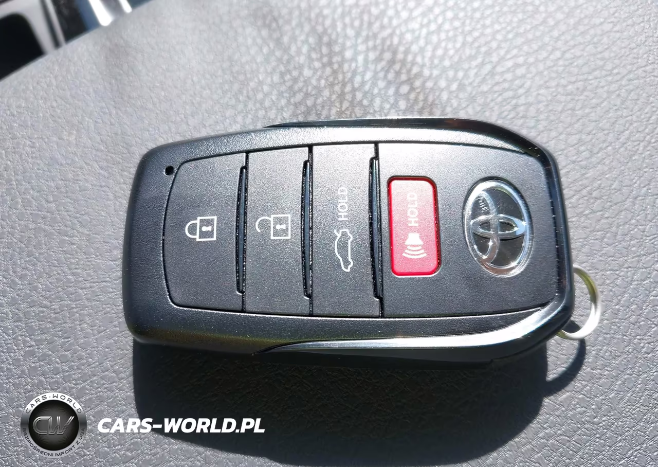 2026 Toyota Camry Se VIN:4T1DAACKXTU354179 - 11