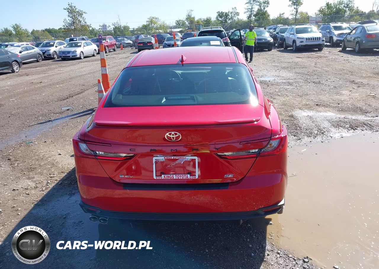 2026 Toyota Camry Se VIN:4T1DAACKXTU354179 - 17