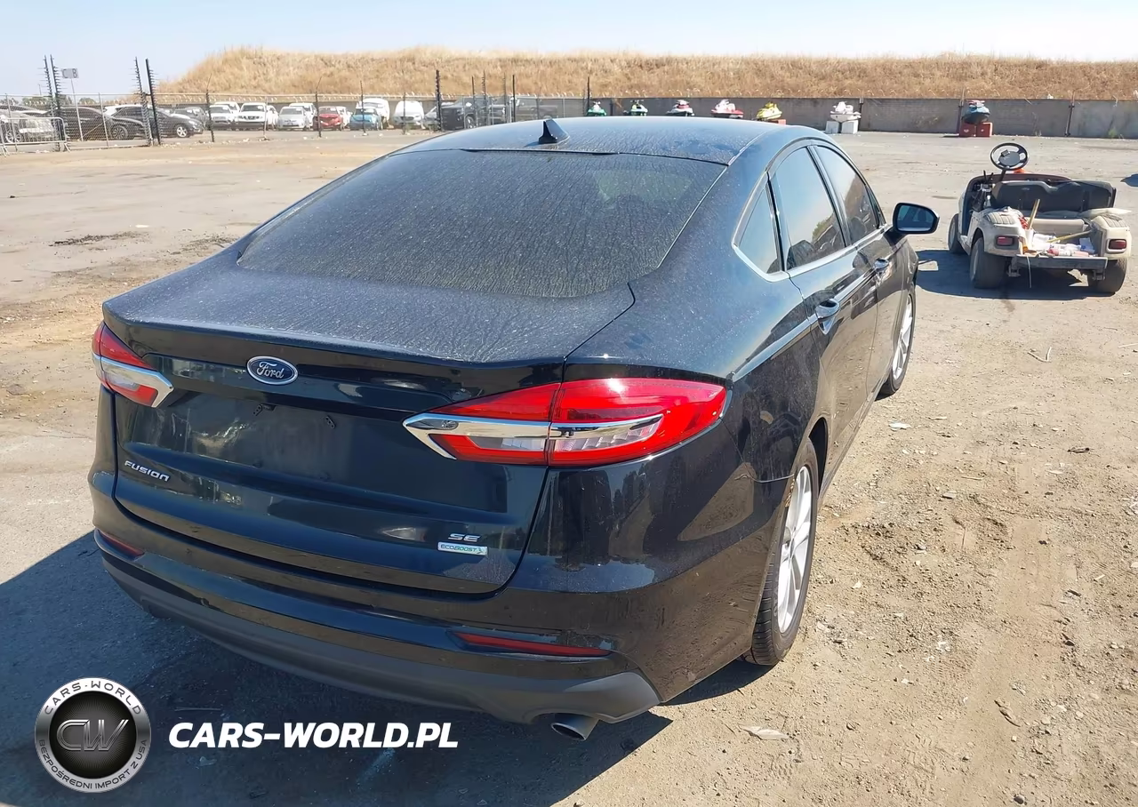 2019 Ford Fusion Se VIN:3FA6P0HD8KR179250 - 4