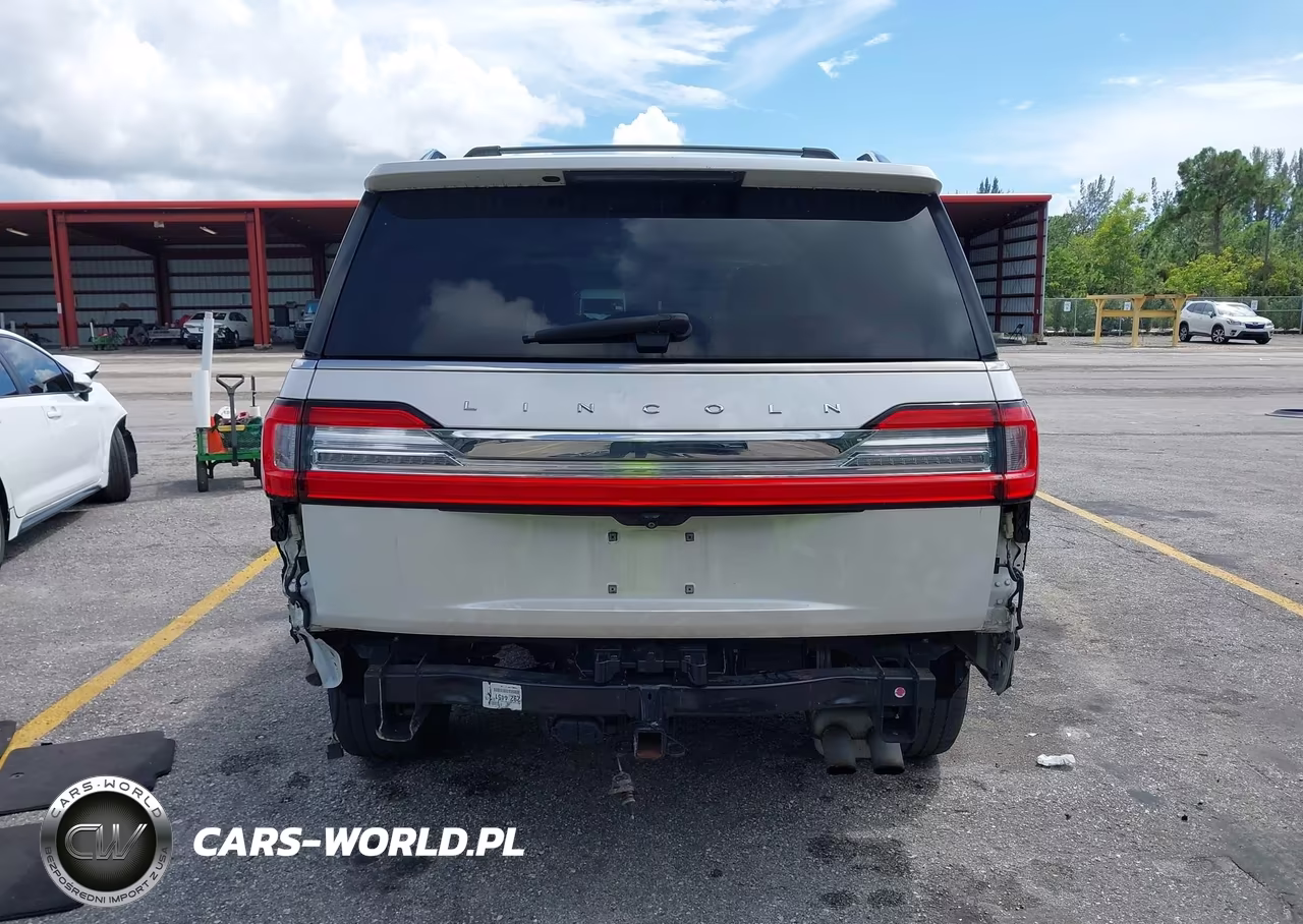 2019 Lincoln Navigator Reserve VIN:5LMJJ2LT0KEL00462 - 17