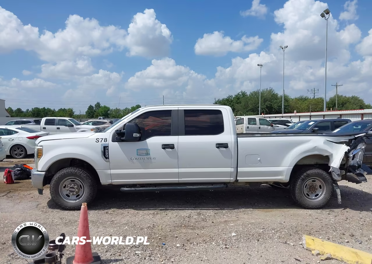 2019 Ford F-250 Xl VIN:1FT7W2A69KED27367 - 14