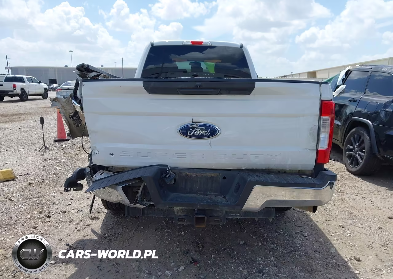 2019 Ford F-250 Xl VIN:1FT7W2A69KED27367 - 16