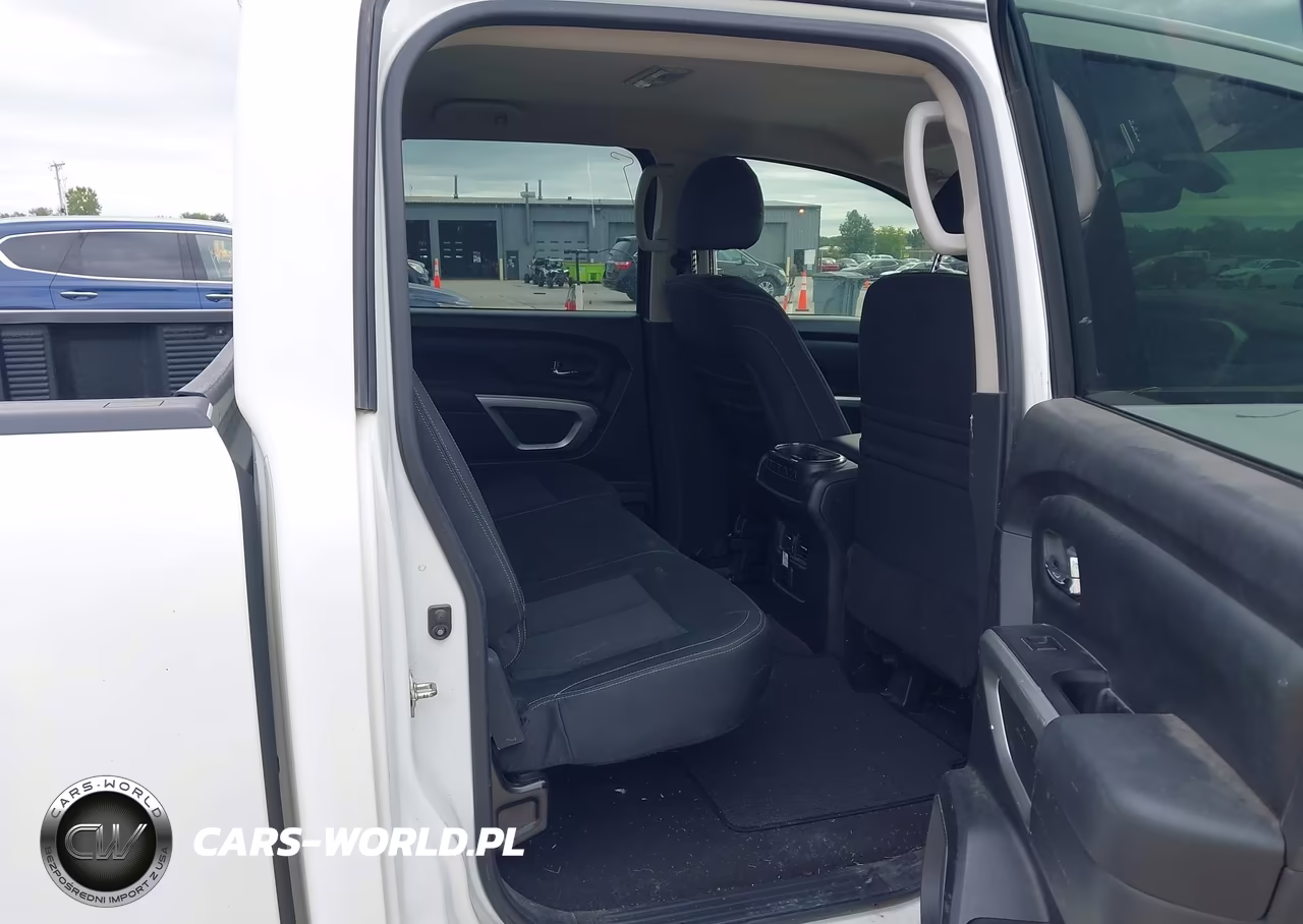 2018 Nissan Titan Sv VIN:1N6AA1E61JN512355 - 8