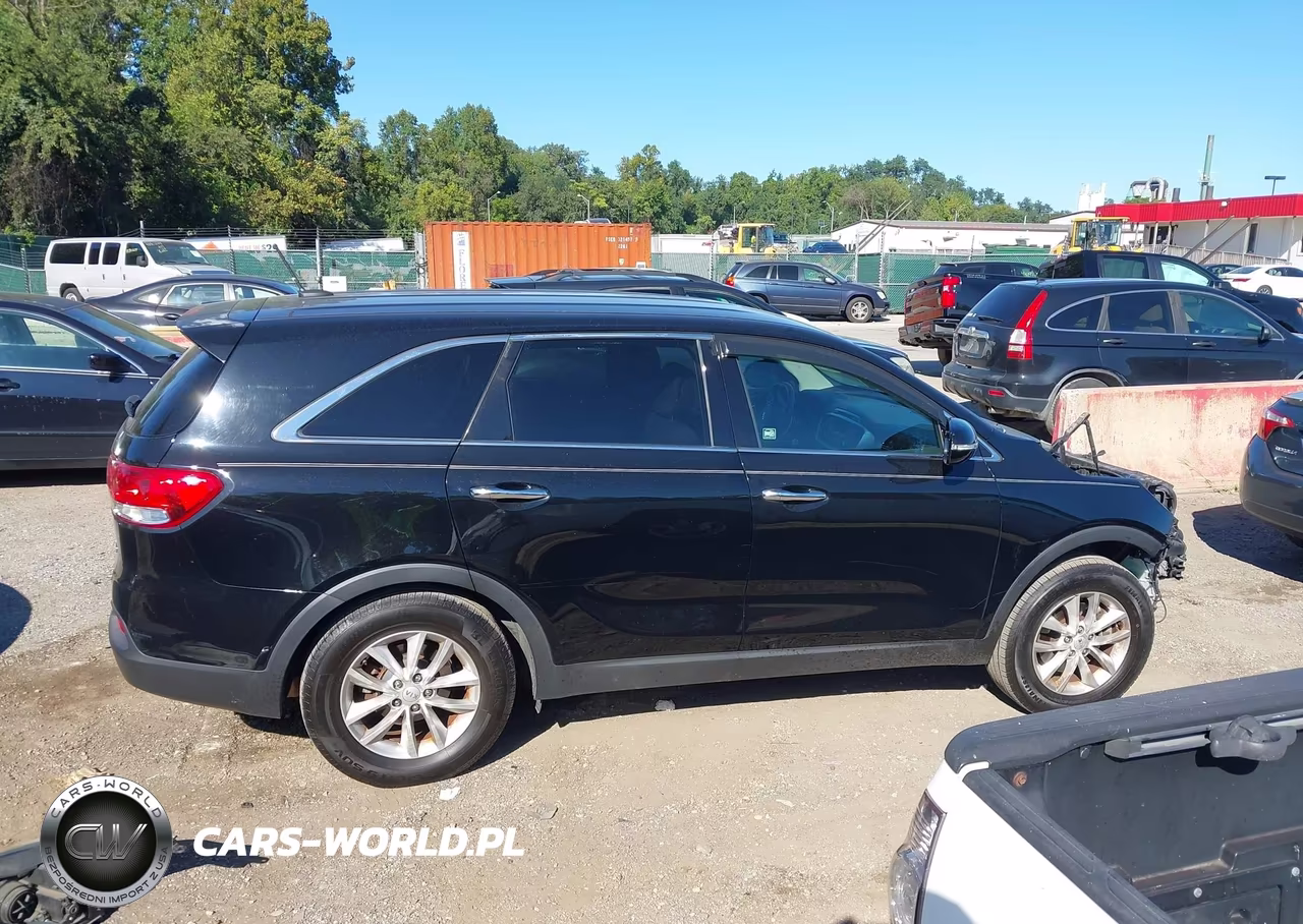 2016 Kia Sorento 2.4L L VIN:5XYPG4A38GG059442 - 14