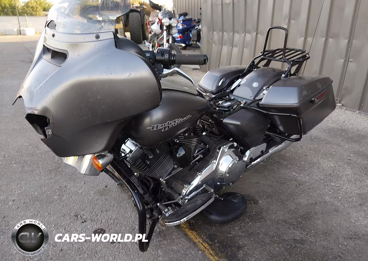 2015 Harley-Davidson Flhx Street Glide VIN:1HD1KBM16FB616892 - 2