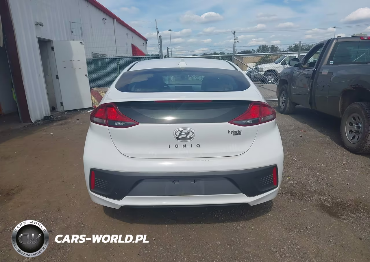 2020 Hyundai Ioniq Hybrid Blue VIN:KMHC65LC3LU233006 - 16