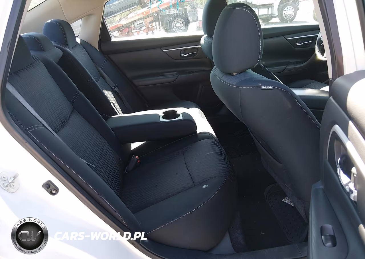 2018 Nissan Altima 2.5 Sv VIN:1N4AL3AP1JC119111 - 8