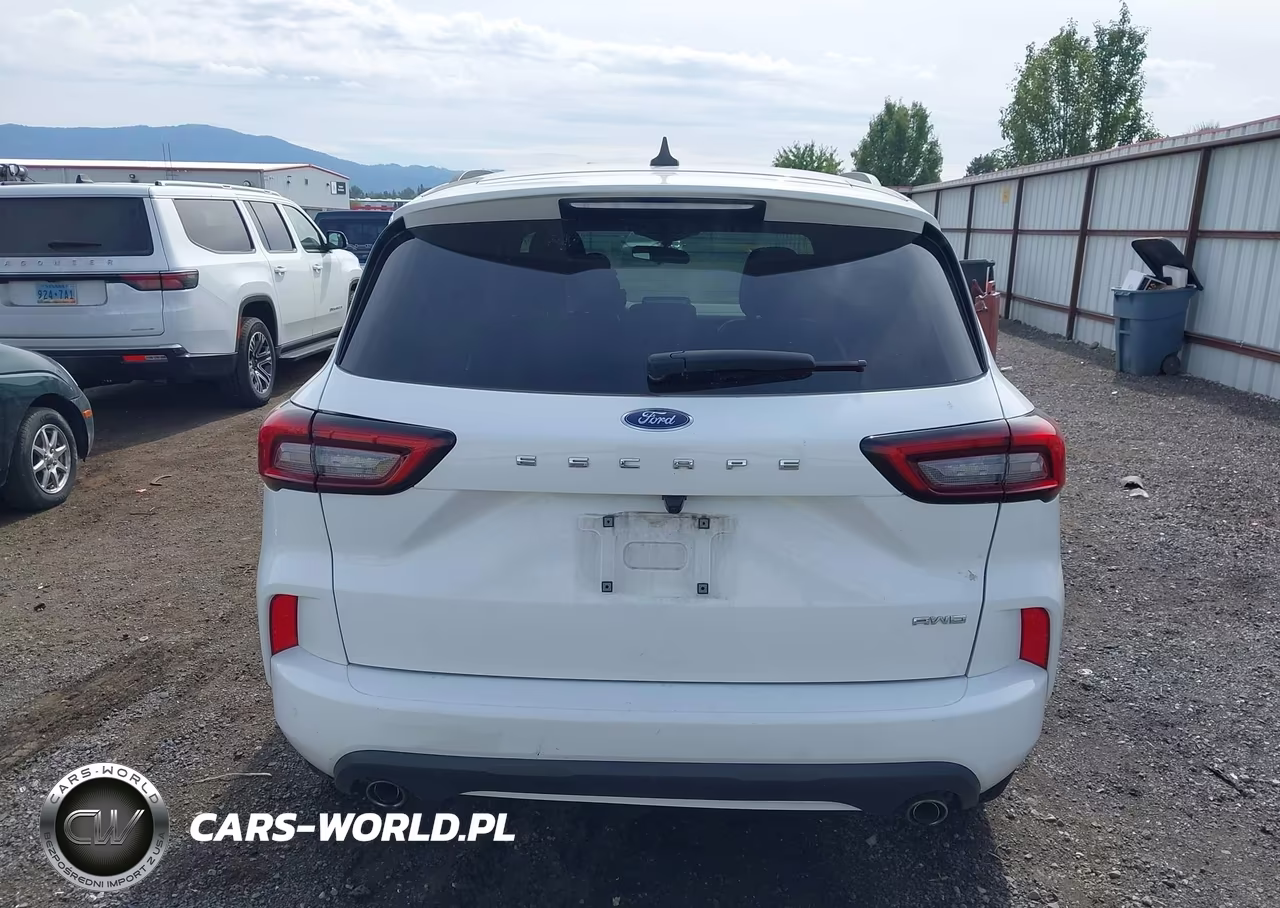 2023 Ford Escape St-Line VIN:1FMCU9MN9PUA57632 - 16