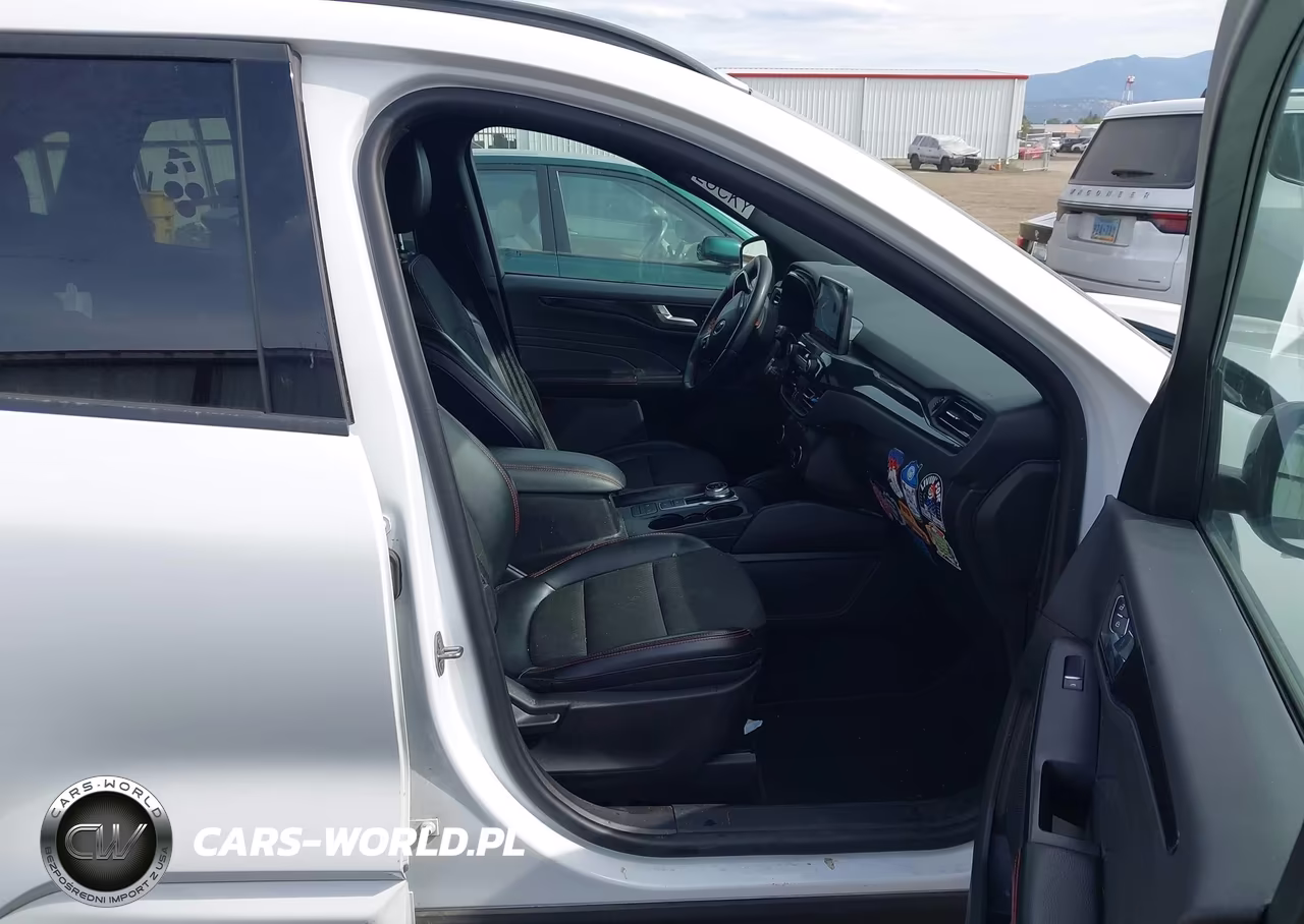 2023 Ford Escape St-Line VIN:1FMCU9MN9PUA57632 - 5