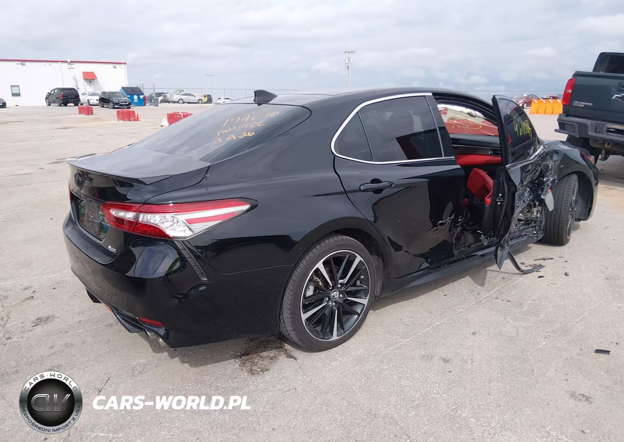 2019 Toyota Camry Xse V6 VIN:4T1BZ1HK8KU030137 - 4