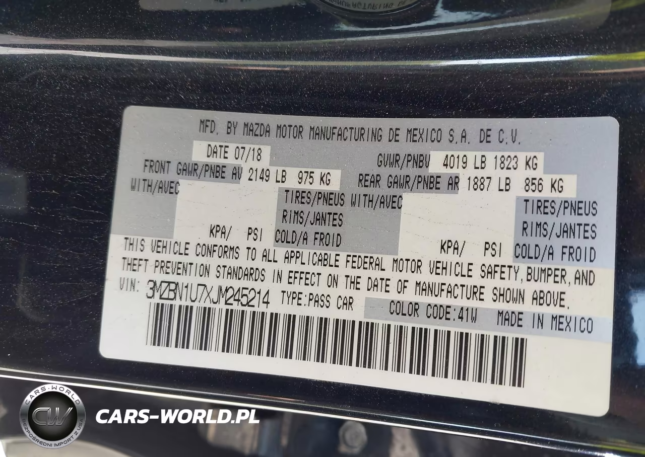 2018 Mazda Mazda3 Sport VIN:3MZBN1U7XJM245214 - 9