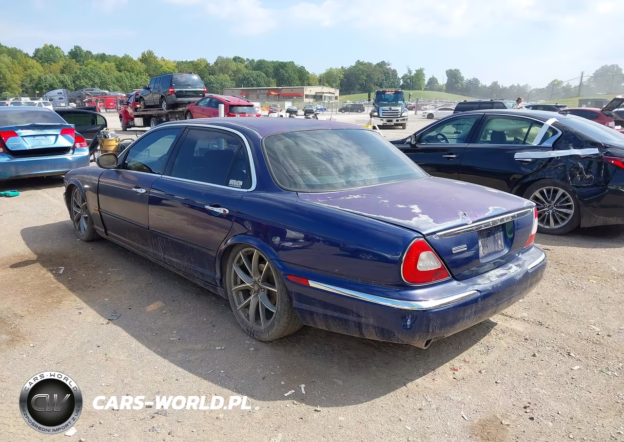 2005 Jaguar Xj Vanden Plas VIN:SAJWA82C25SG45987 - 3