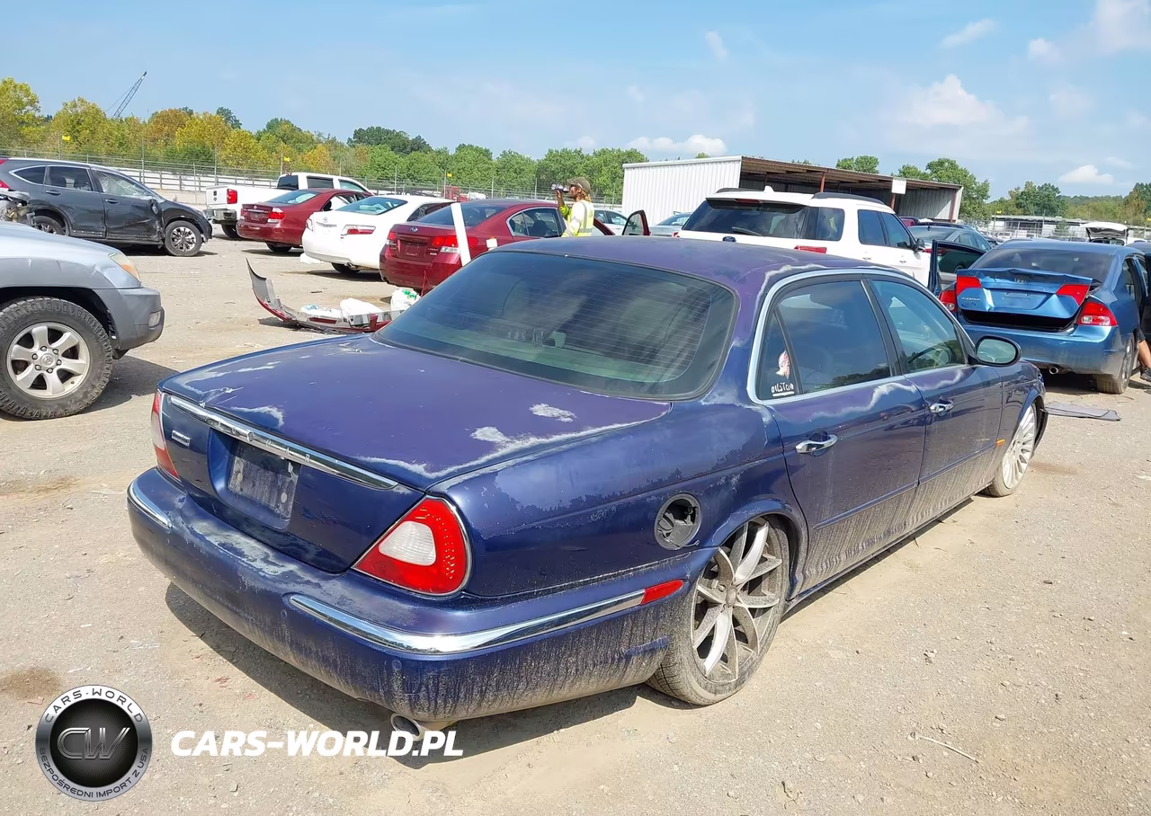 2005 Jaguar Xj Vanden Plas VIN:SAJWA82C25SG45987 - 4