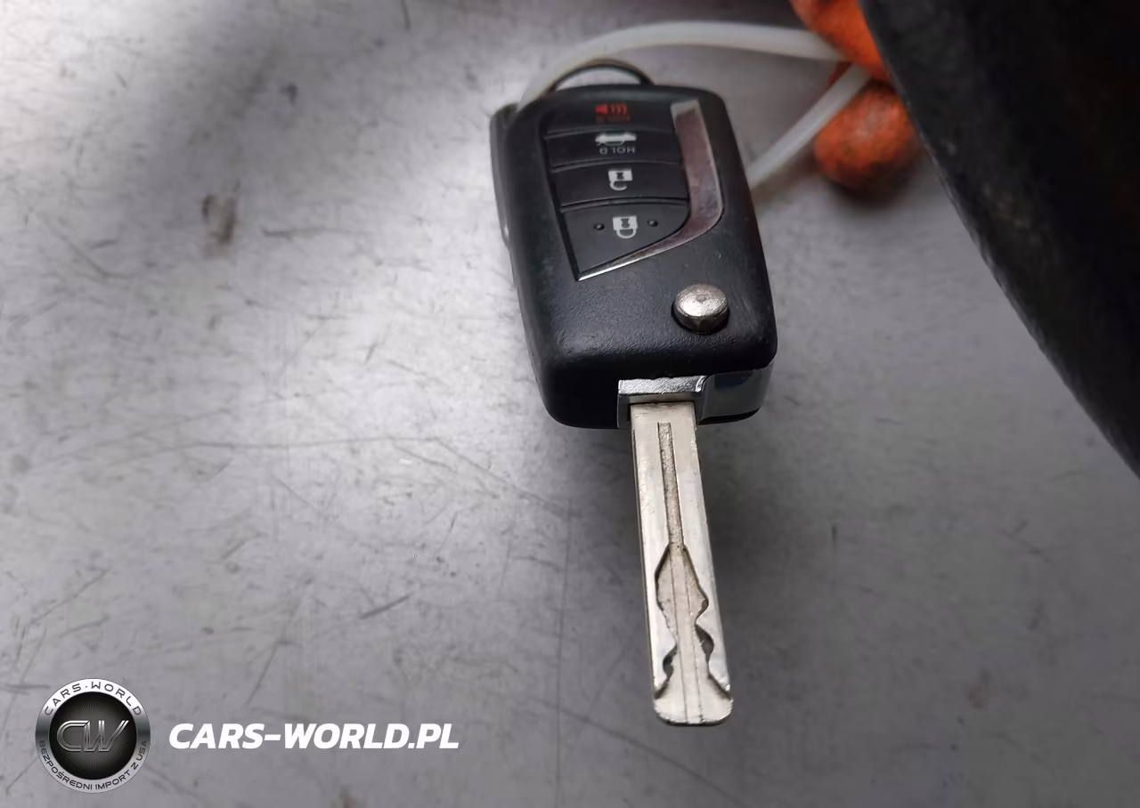 2022 Toyota Camry Le VIN:4T1C11AK7NU711366 - 11