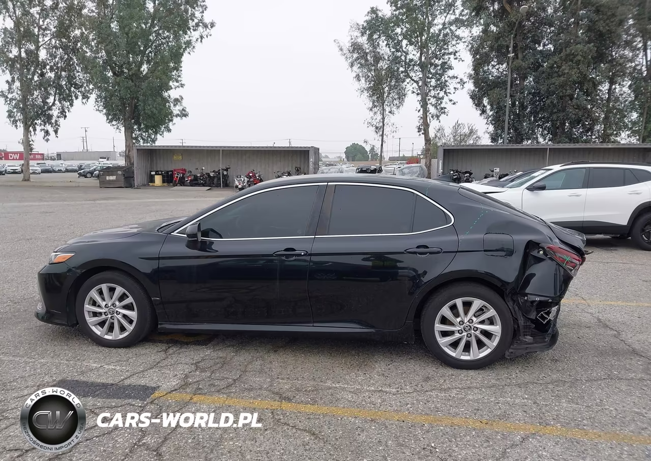 2022 Toyota Camry Le VIN:4T1C11AK7NU711366 - 14