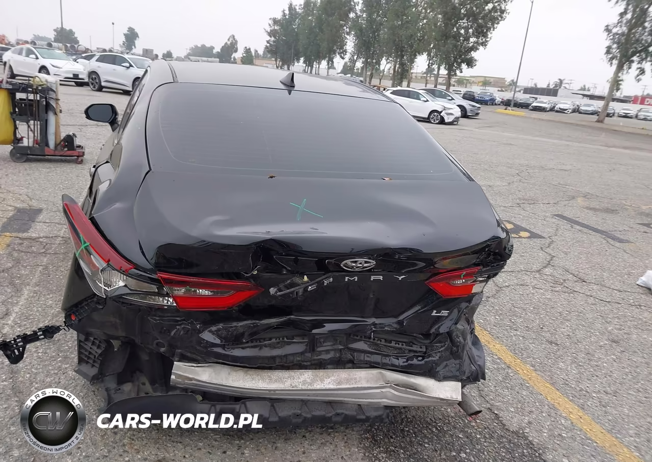 2022 Toyota Camry Le VIN:4T1C11AK7NU711366 - 16