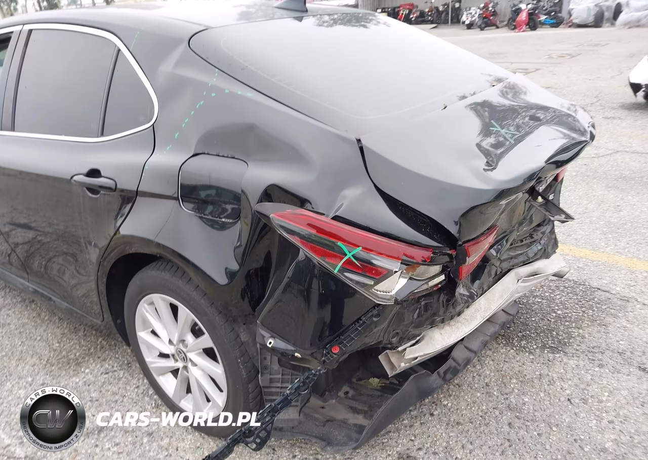 2022 Toyota Camry Le VIN:4T1C11AK7NU711366 - 18