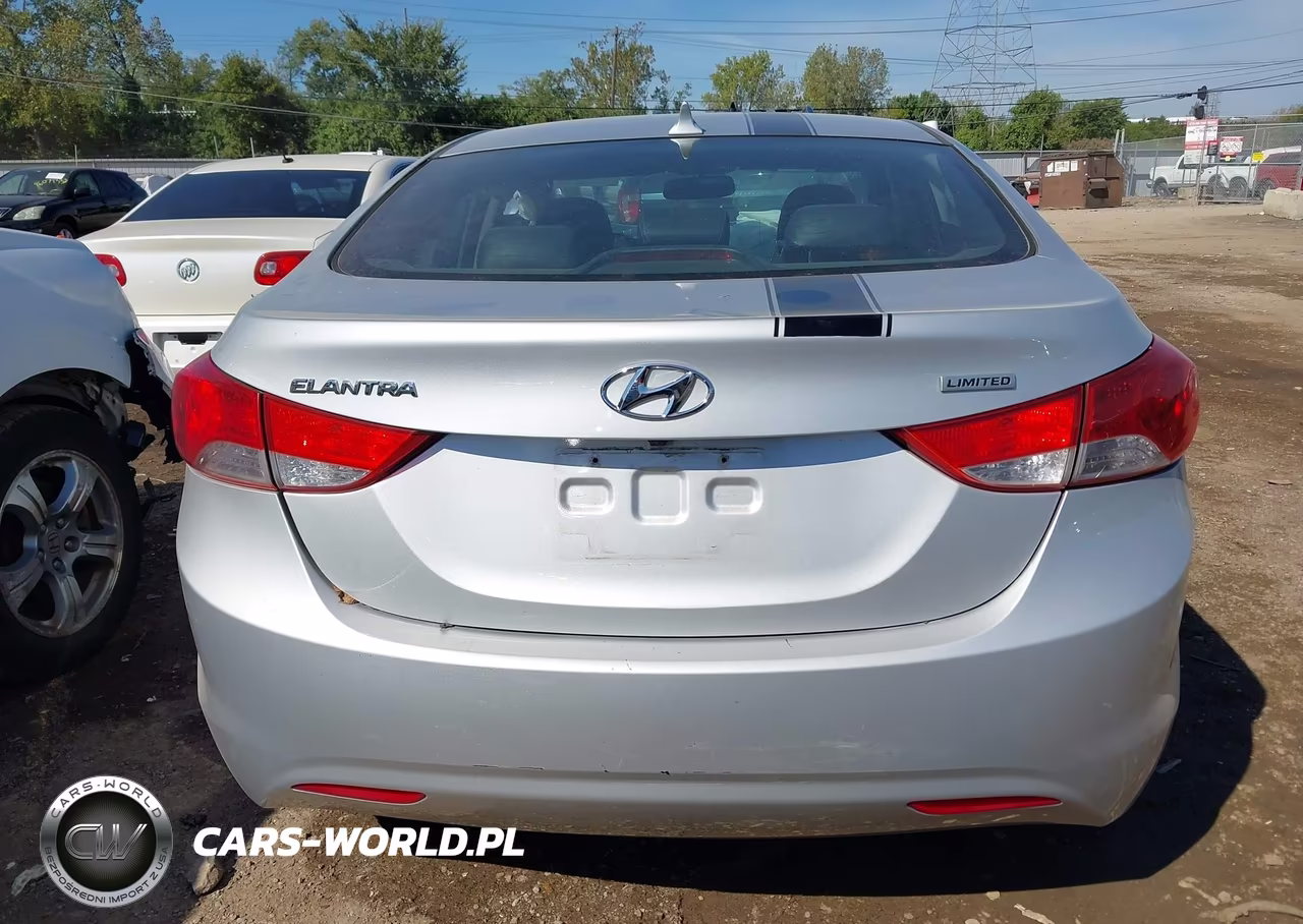 2013 Hyundai Elantra Limited VIN:KMHDH4AE8DU506357 - 17