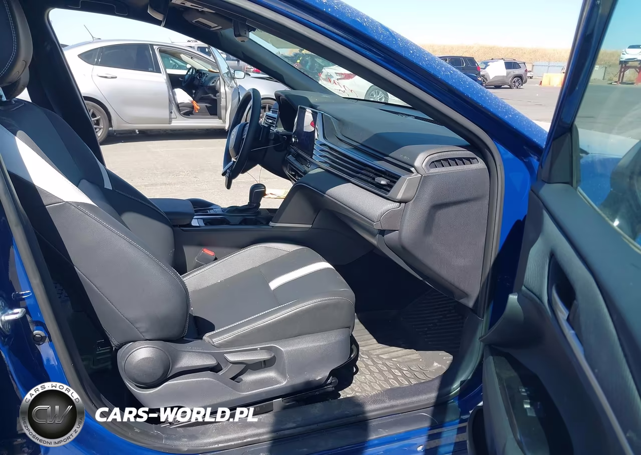 2025 Toyota Camry Se VIN:4T1DAACK0SU110121 - 5