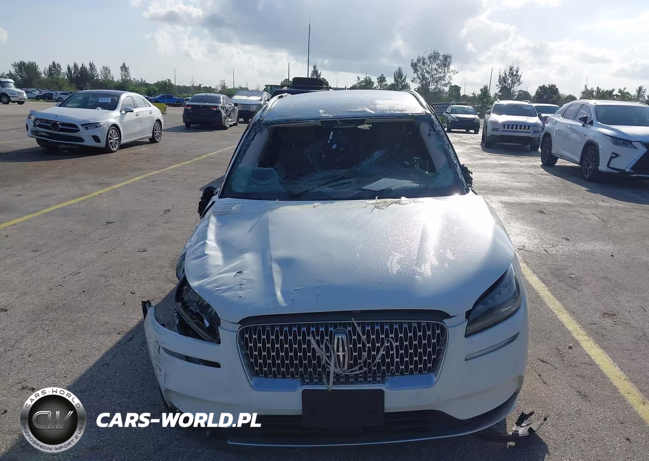 2022 Lincoln Corsair Standard VIN:5LMCJ1C90NUL05307 - 6