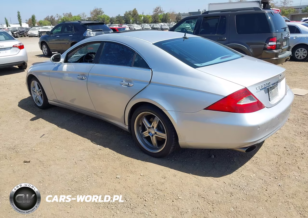 MERCEDES-BENZ CLS 500 VIN:WDDDJ75XX6A059059 - 3