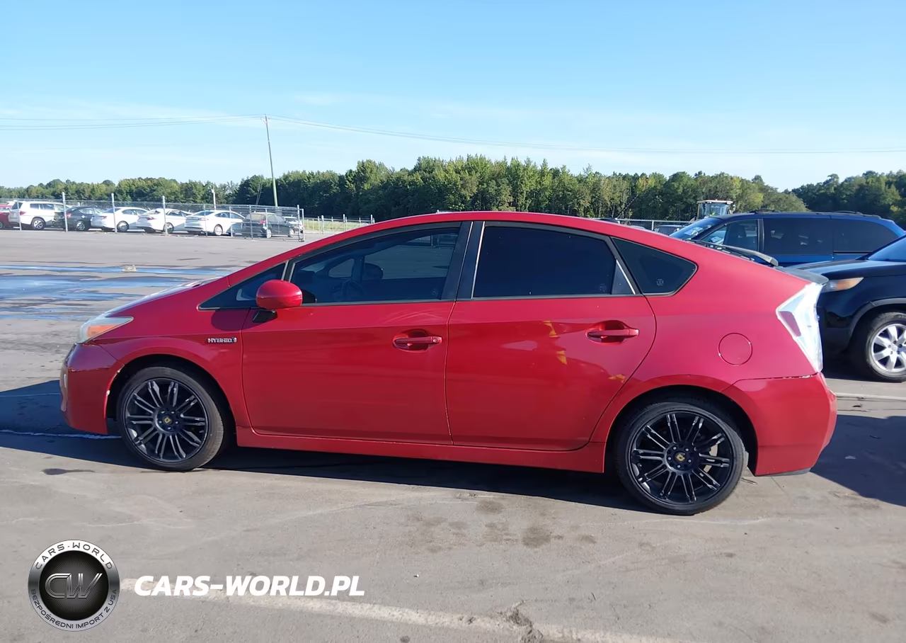 2014 Toyota Prius Four VIN:JTDKN3DU7E0380082 - 14