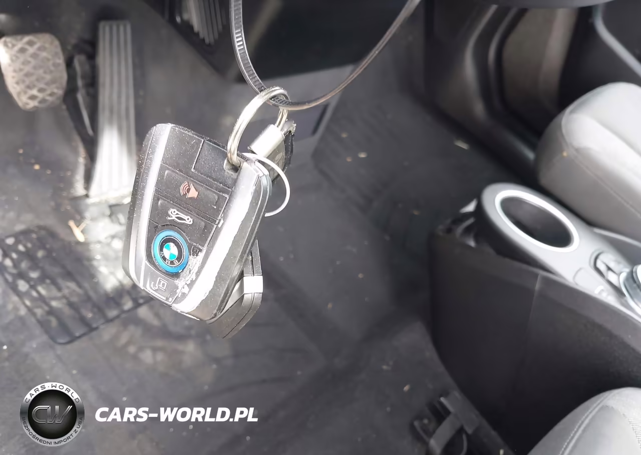 2016 BMW I3 Base W-Range Extender VIN:WBY1Z4C58GV507815 - 11