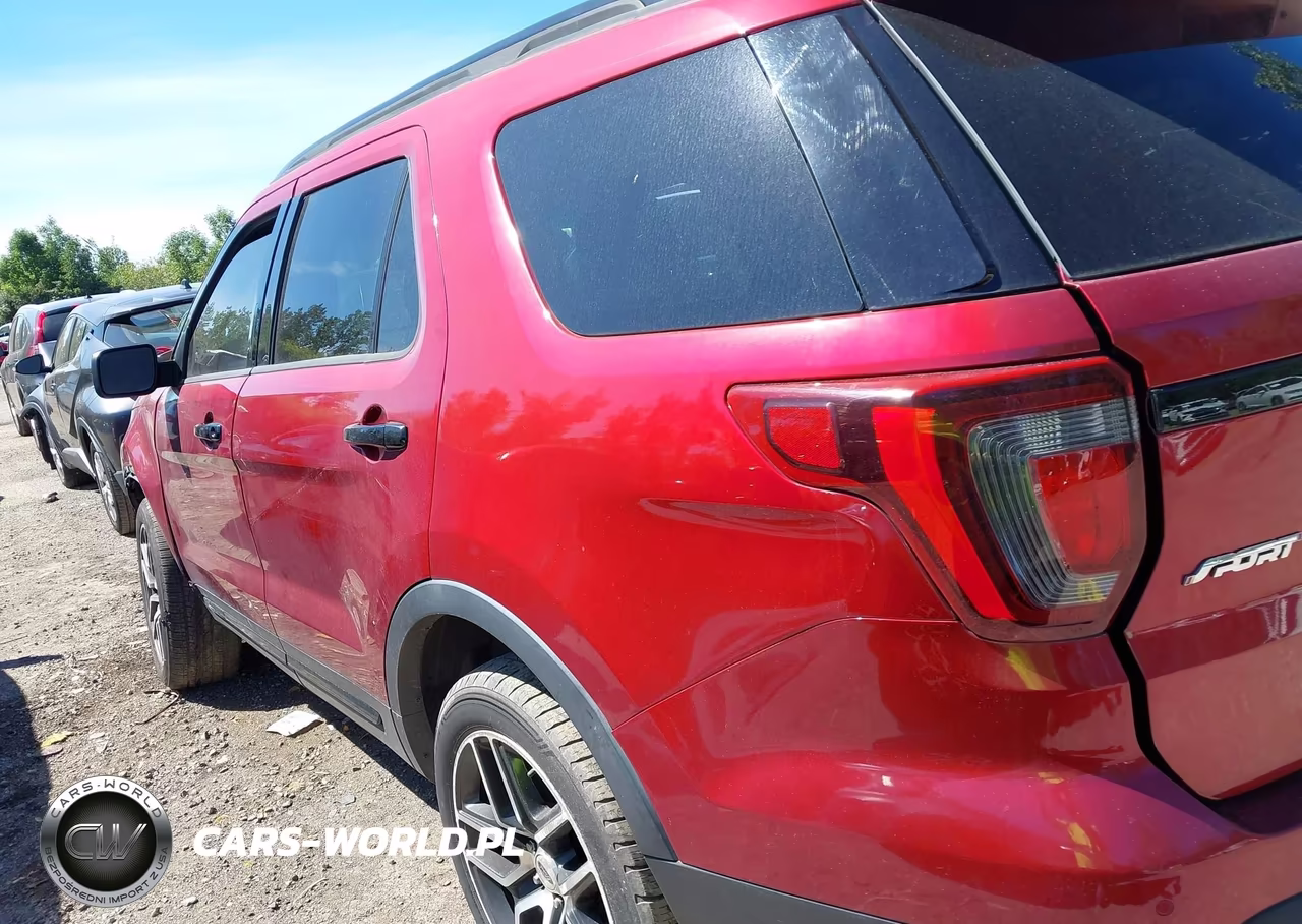 2016 Ford Explorer Sport VIN:1FM5K8GT5GGA94565 - 14