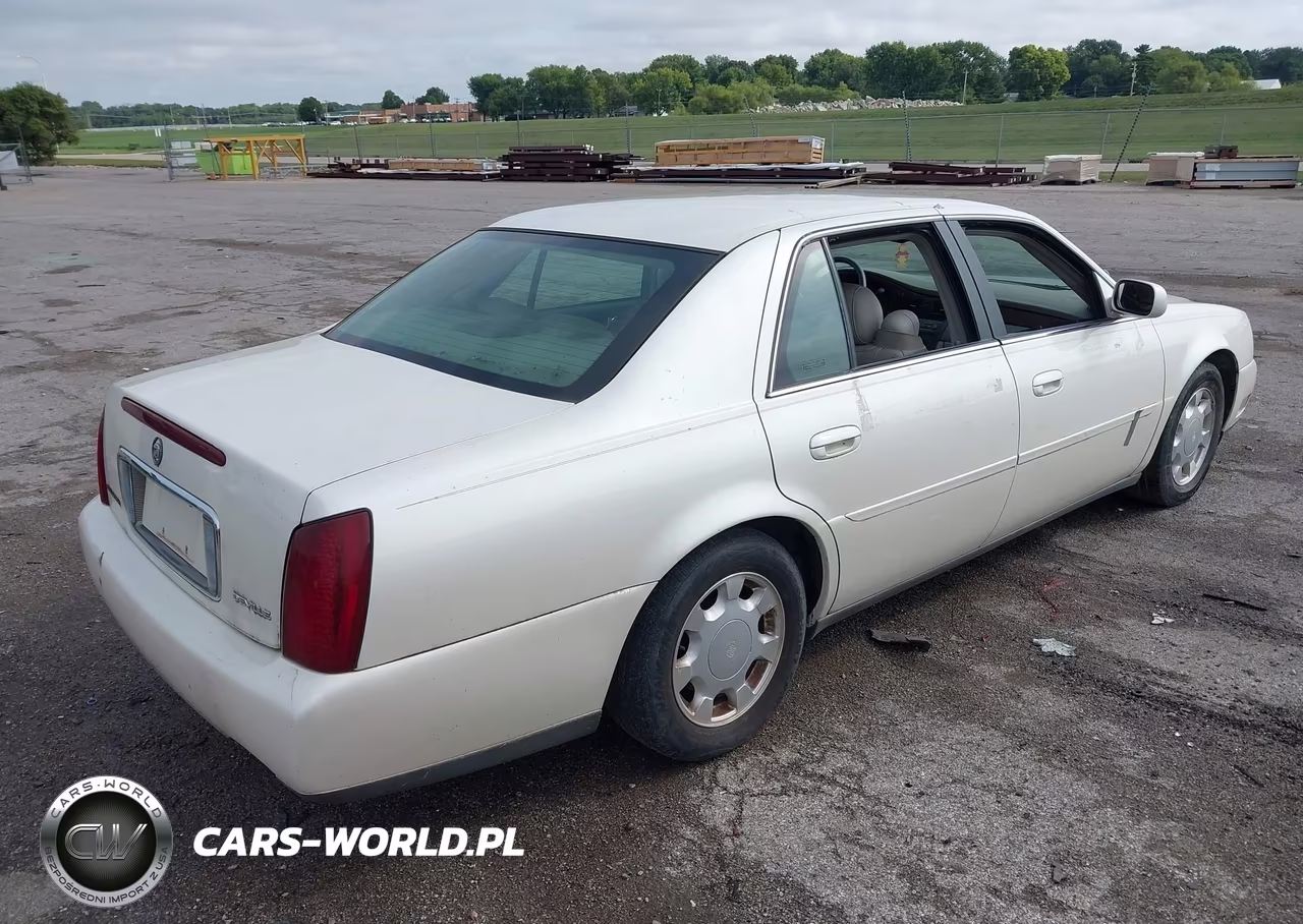 2000 Cadillac Deville Standard VIN:1G6KD54Y6YU243314 - 4