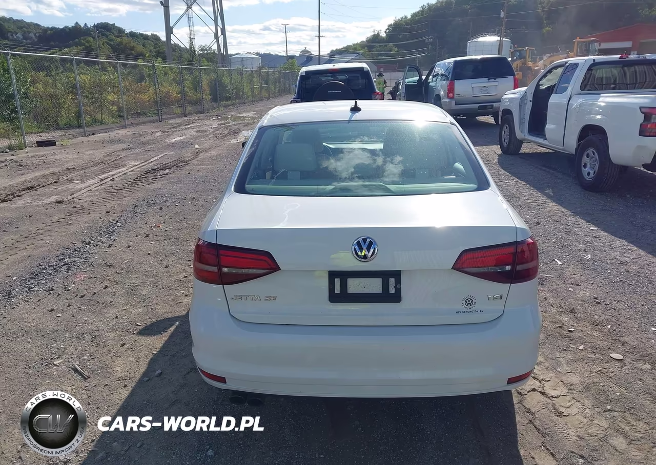 2017 Volkswagen Jetta 1.4T Se VIN:3VWDB7AJ4HM358977 - 17