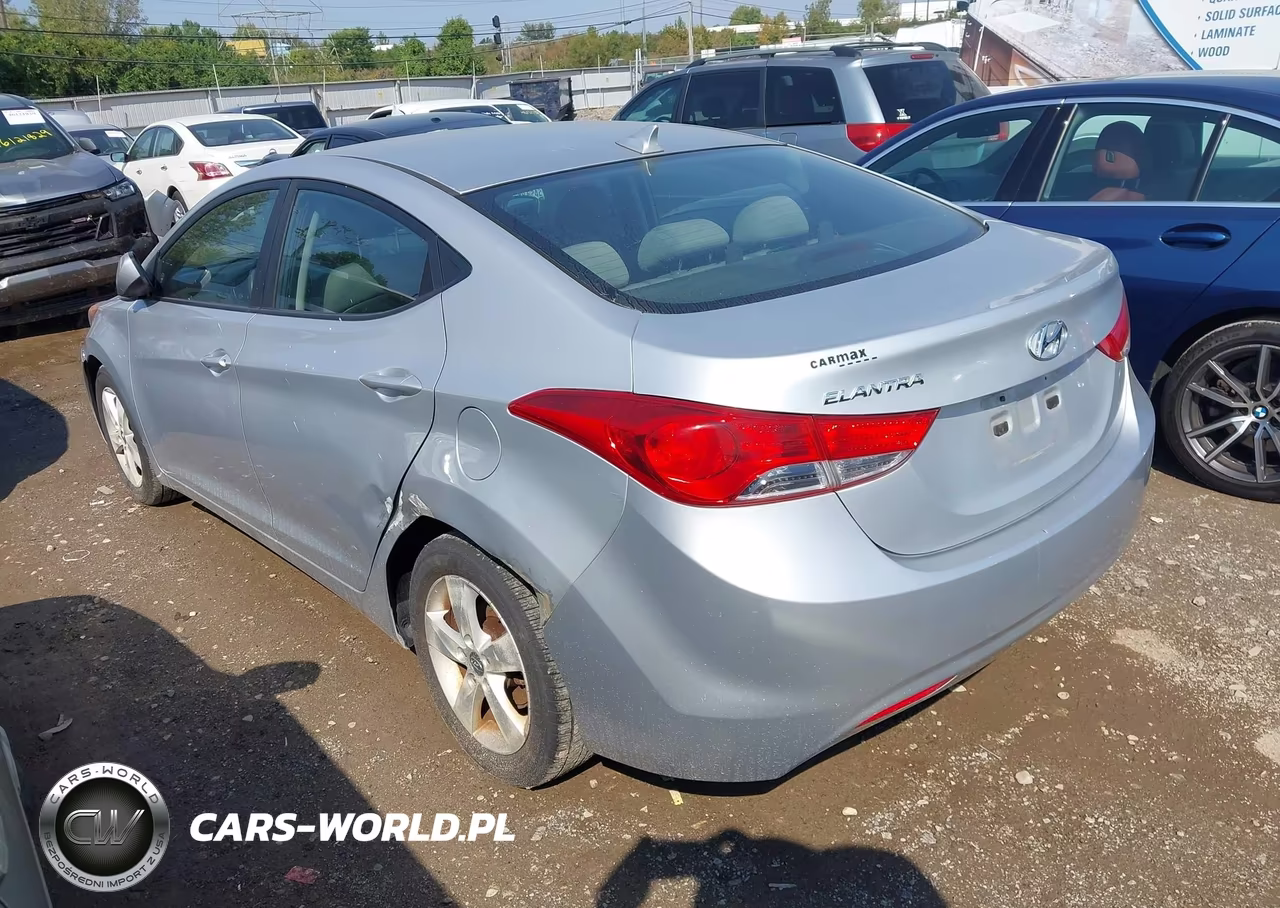 2011 Hyundai Elantra Gls VIN:5NPDH4AEXBH054228 - 3