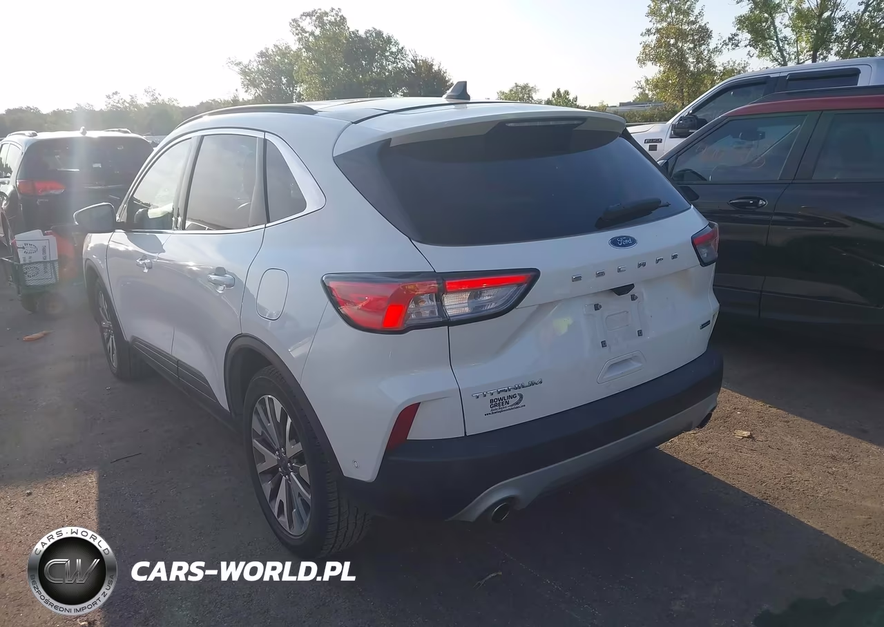 2020 Ford Escape Titanium Hybrid VIN:1FMCU9DZ2LUB13939 - 3