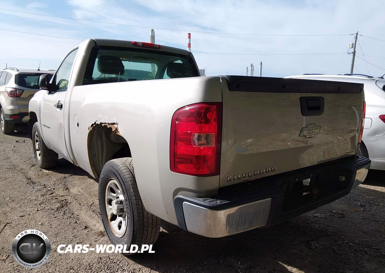 2008 Chevrolet Silverado 1500 Work Truck VIN:1GCEC14X88Z112126 - 3