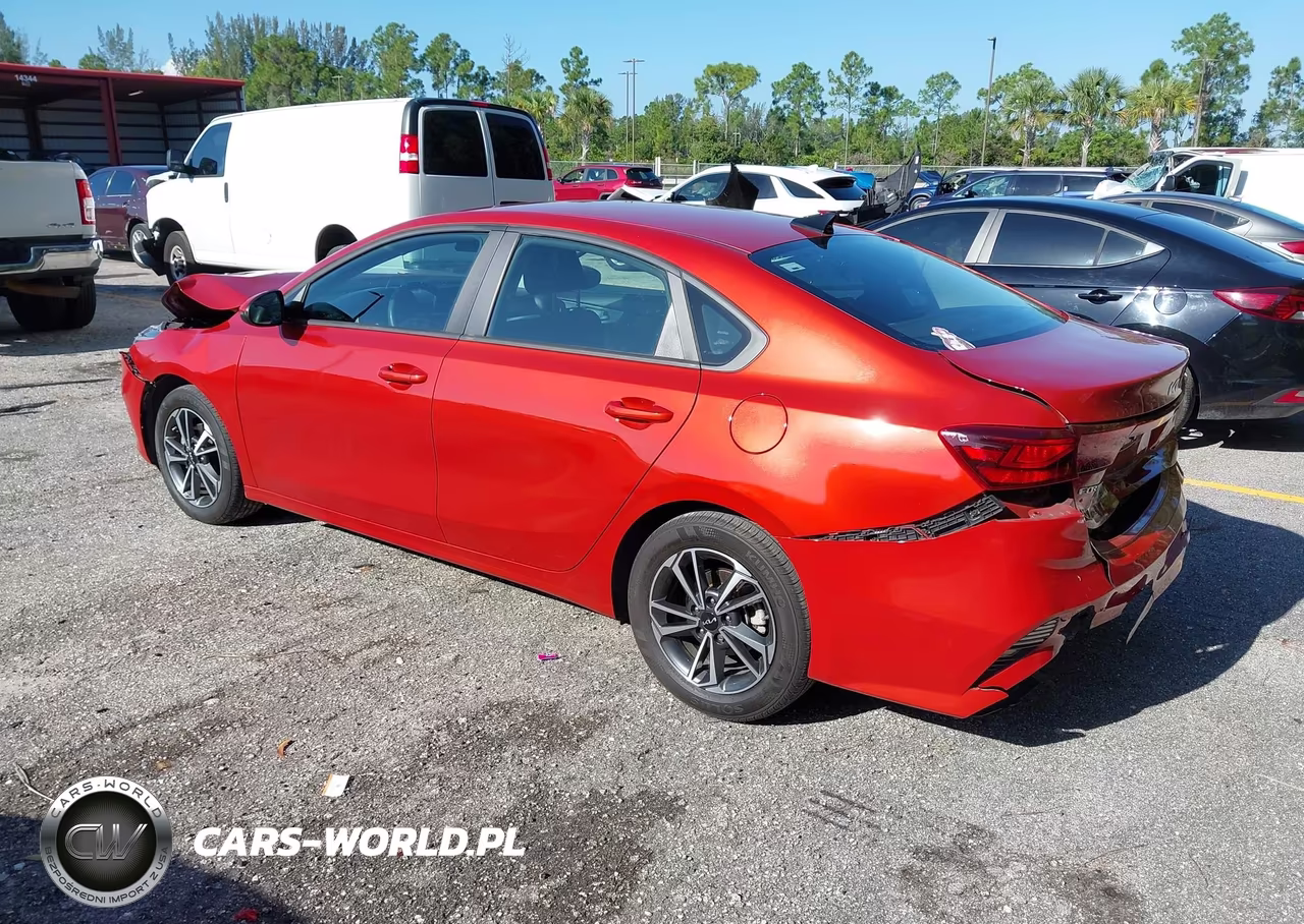2023 Kia Forte Lxs VIN:3KPF24AD0PE509780 - 3